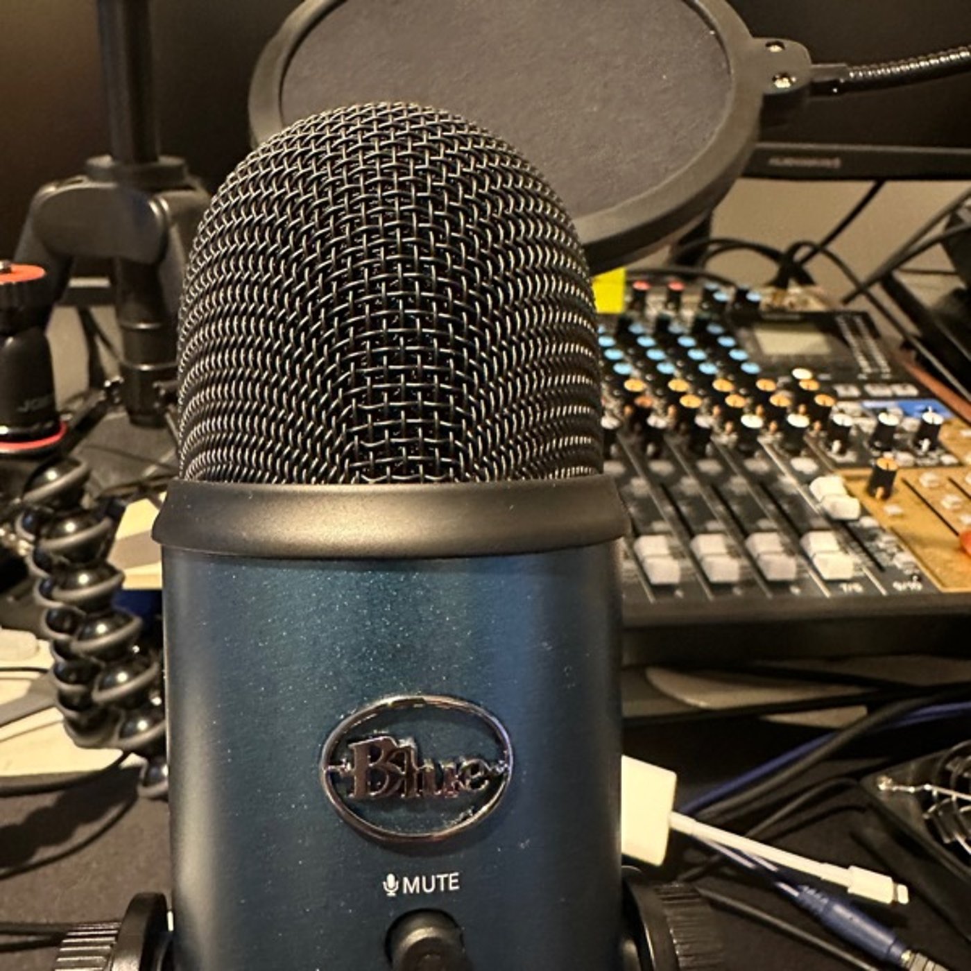 【深夜の小声雑談】日本酒の話からの最近気になってること episode artwork