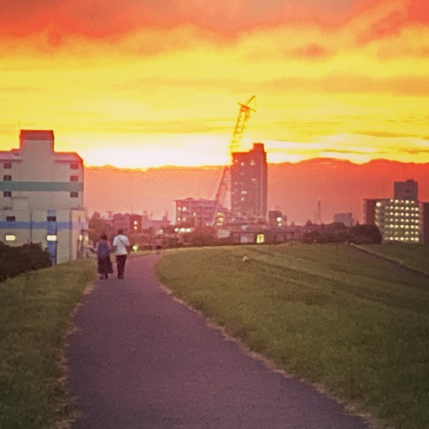 河川敷のベンチで音楽聴くとか最高過ぎる件とかトカラの地震頻発とかの話 episode artwork