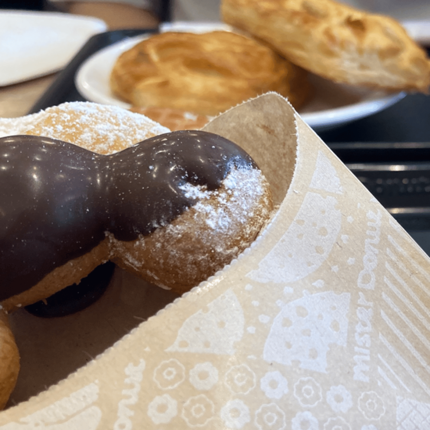 勝手に🍩食べ放題大会と旅行のはなし。 episode artwork