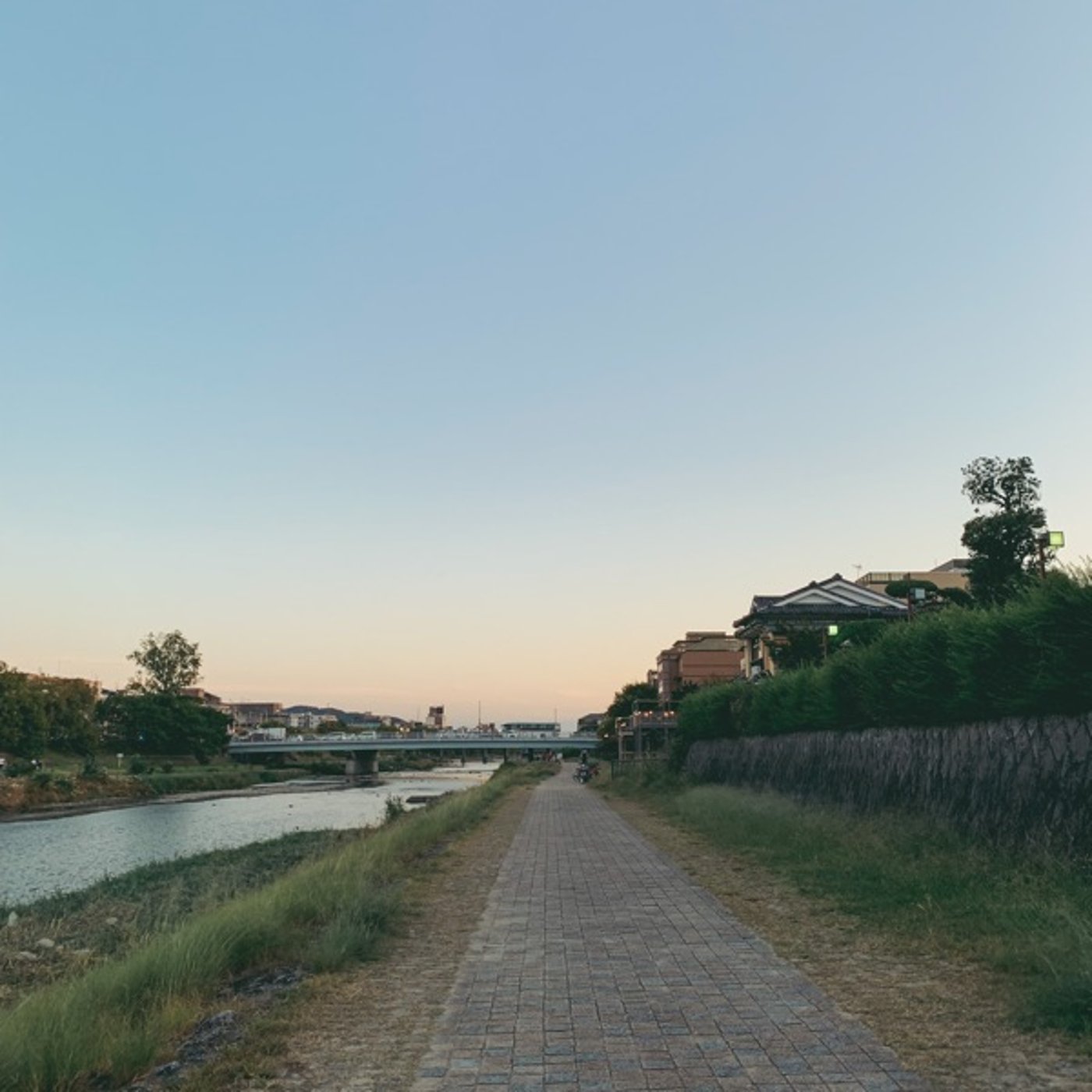 10/12☀︎ 京都鴨川🦆のほとりよりお届け。自然の音のbgm timeも🌿🍃 episode artwork