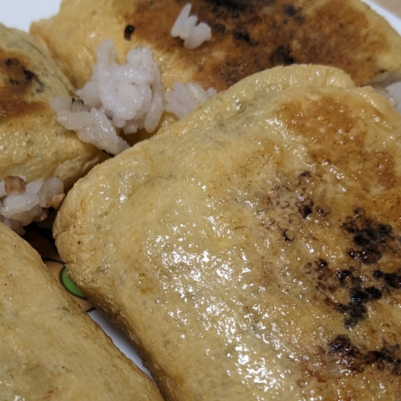「お弁当箱に筋の通ったふきのかわりに入っていたらいやなもの」