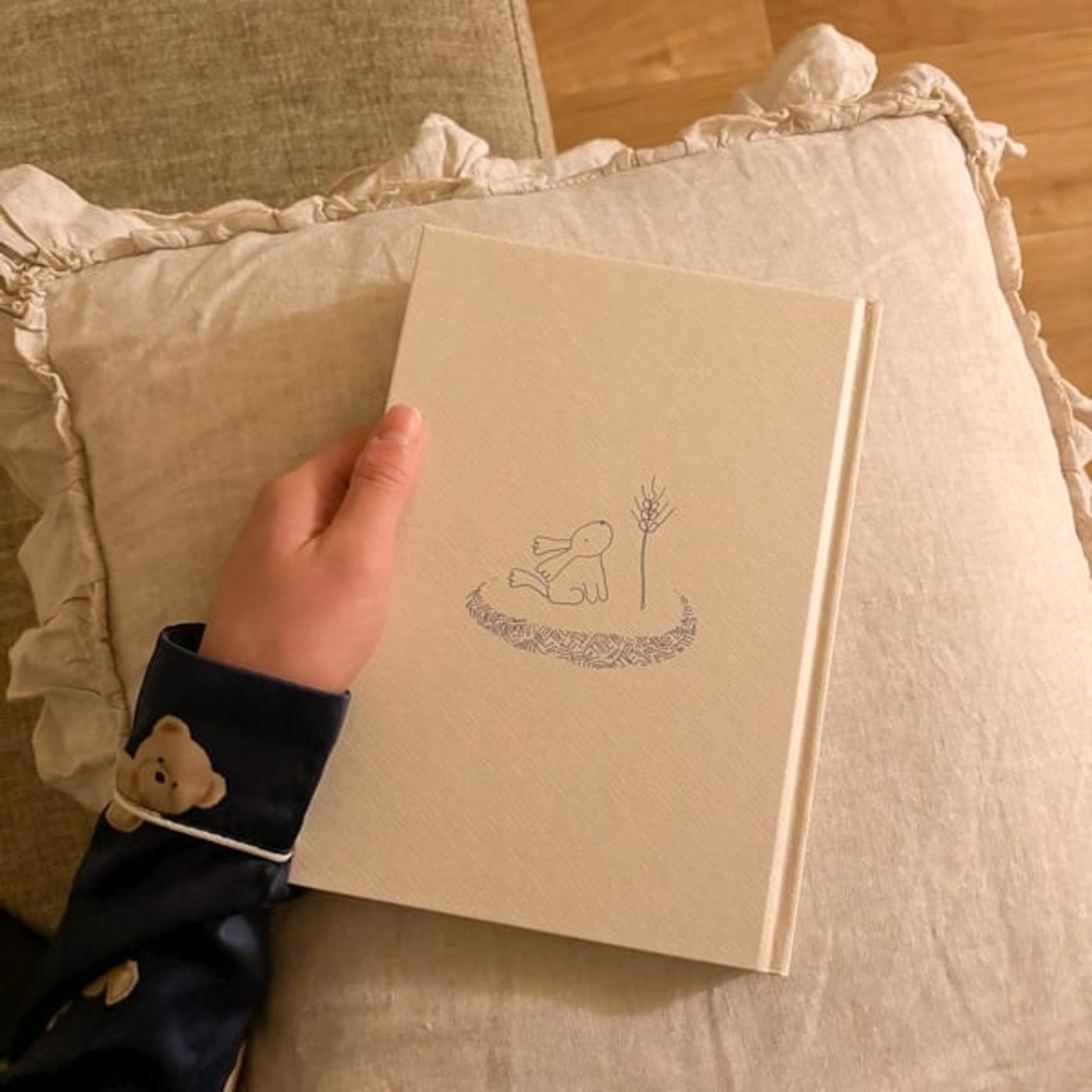 2/22☁︎ 幸せはシンプル、かけがえのないもの📚脳のこと🧠おすすめ本✍🏻
