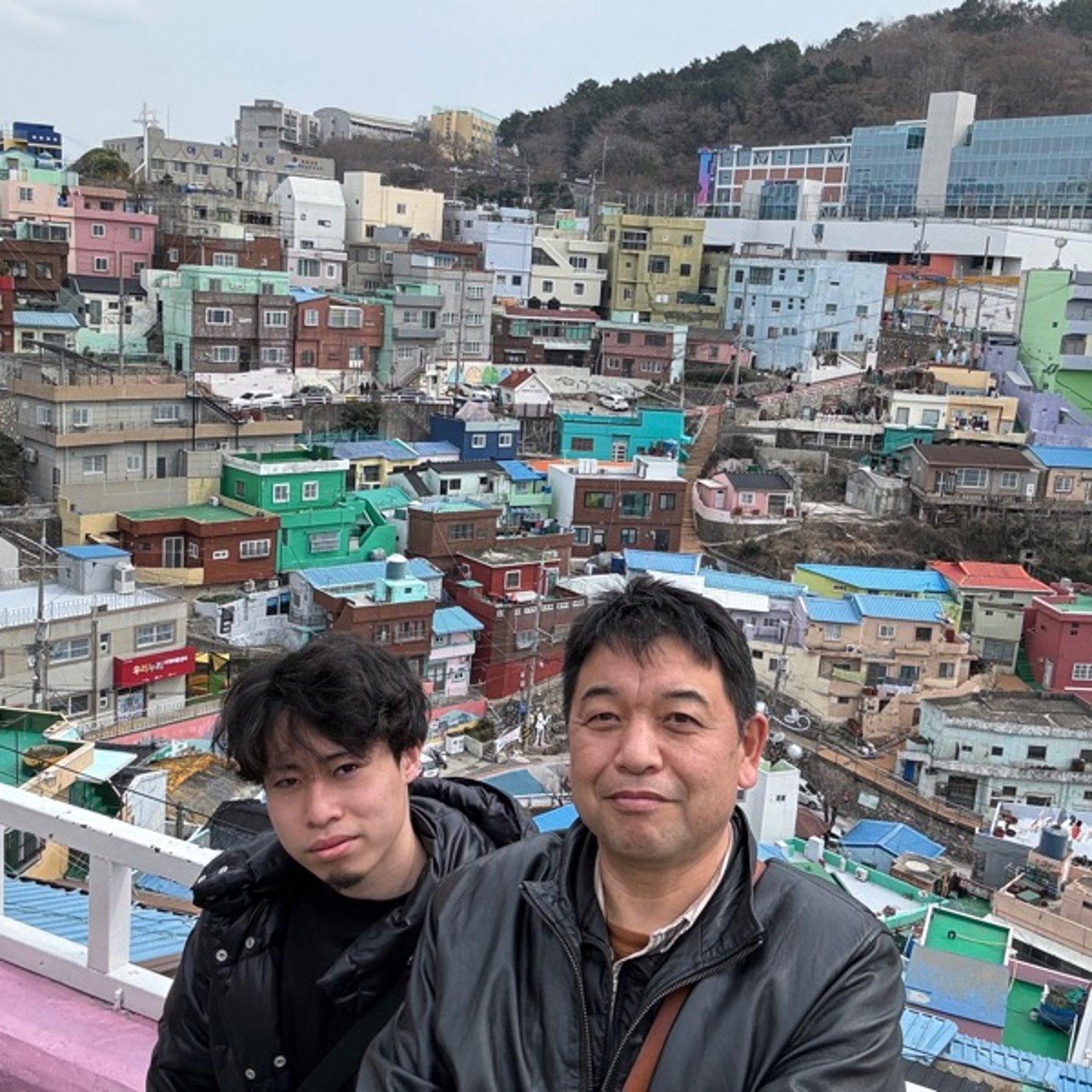 【1261回】釜山3日目🚌バスが強烈😳乗船手続き終了🛳️  episode artwork