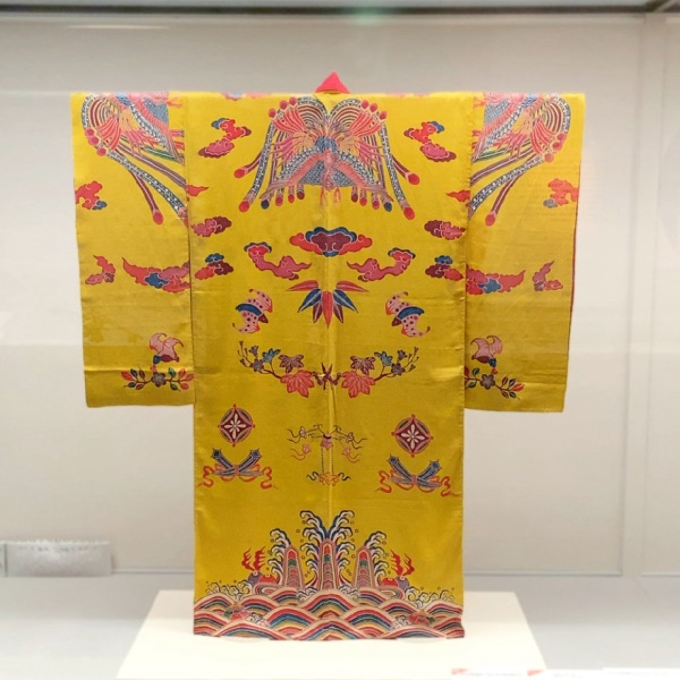 職人の息子が解説！沖縄の伝統工芸品「琉球紅型(びんがた)」とは