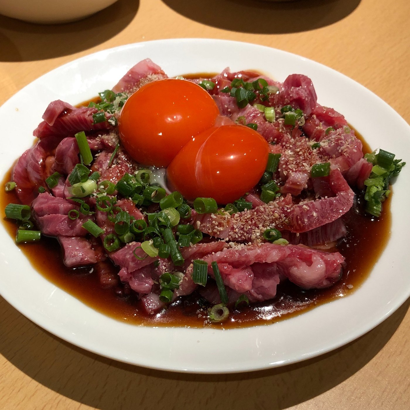 【おすすめ店】北新地で絶品の焼肉・もつ鍋・すき焼き・タンとヘレ！ 肉のあかい episode artwork