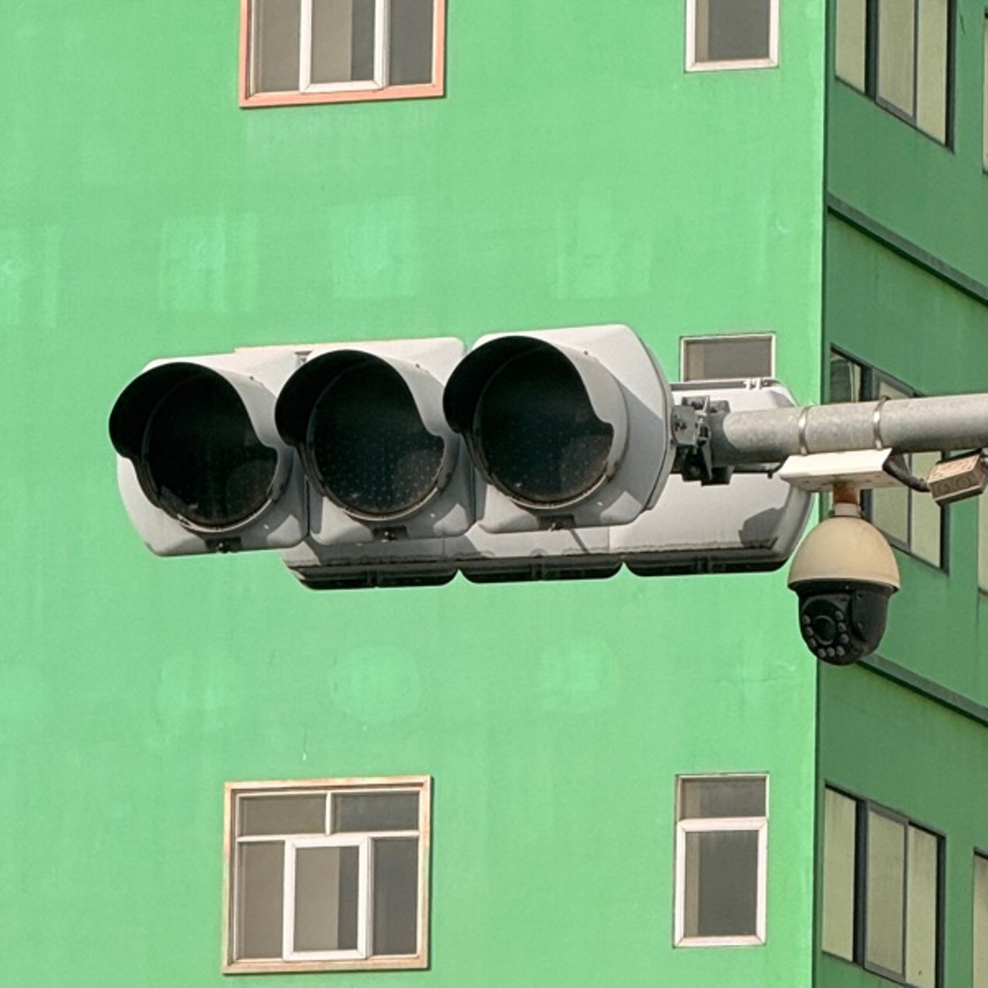 カンボジアでお葬式/鍵穴になんか詰められたやーつ カンボジアでお葬式/鍵穴になんか詰められたやーつ