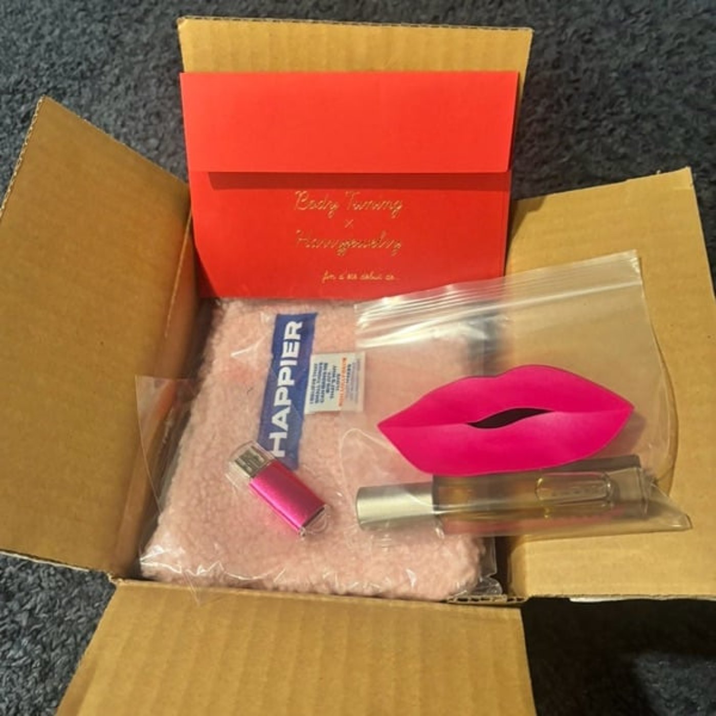 ハッピーセットをお届け。