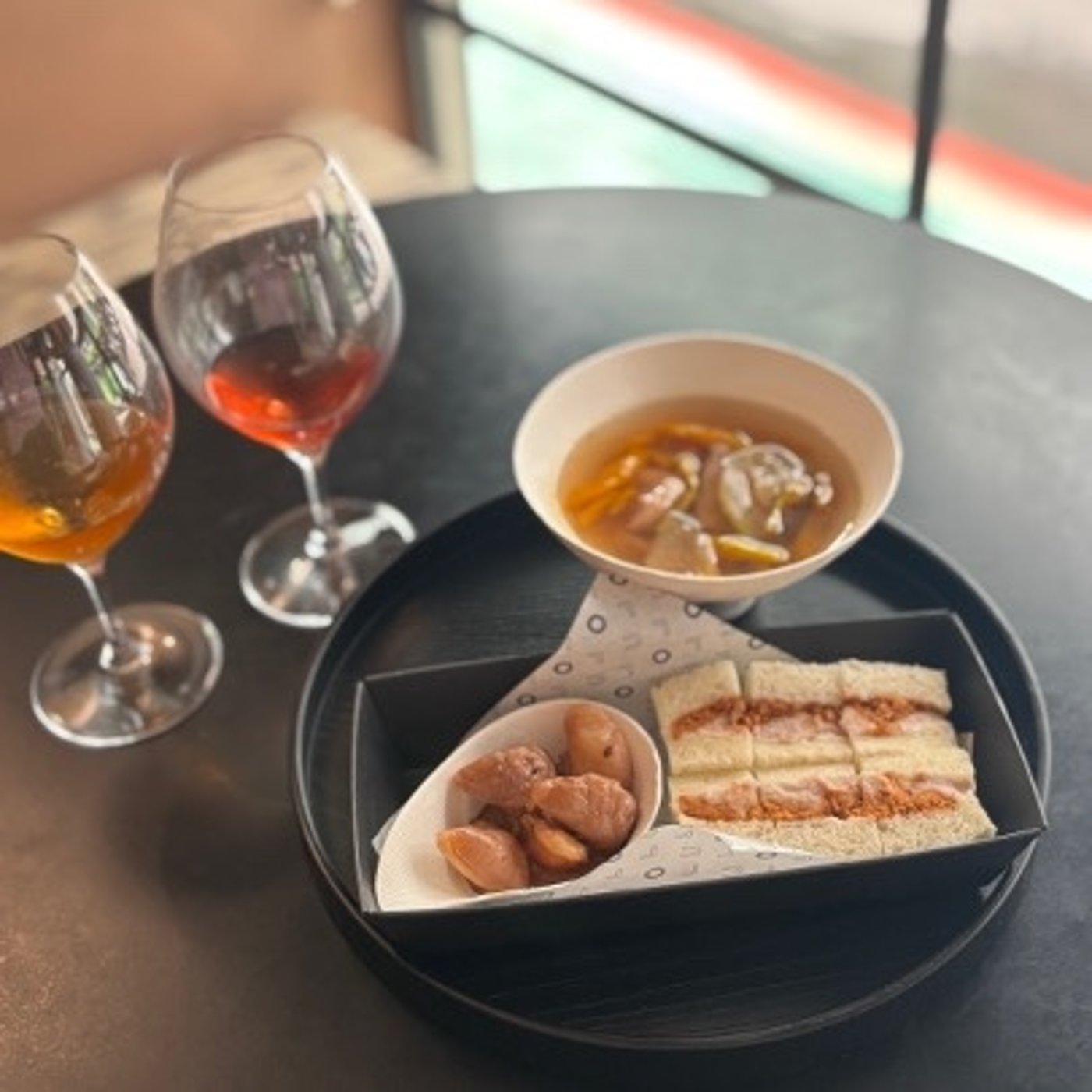 【おしゃれ案件。台湾小吃にナチュールワイン】台湾、暮らしの珍道中#53