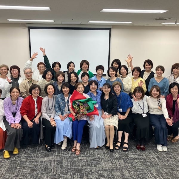 ♦ふぅ【断捨離中】♦他者様はご購入をお控え下さい 文響社 公式】おふみさんの捨てログ / おふみ